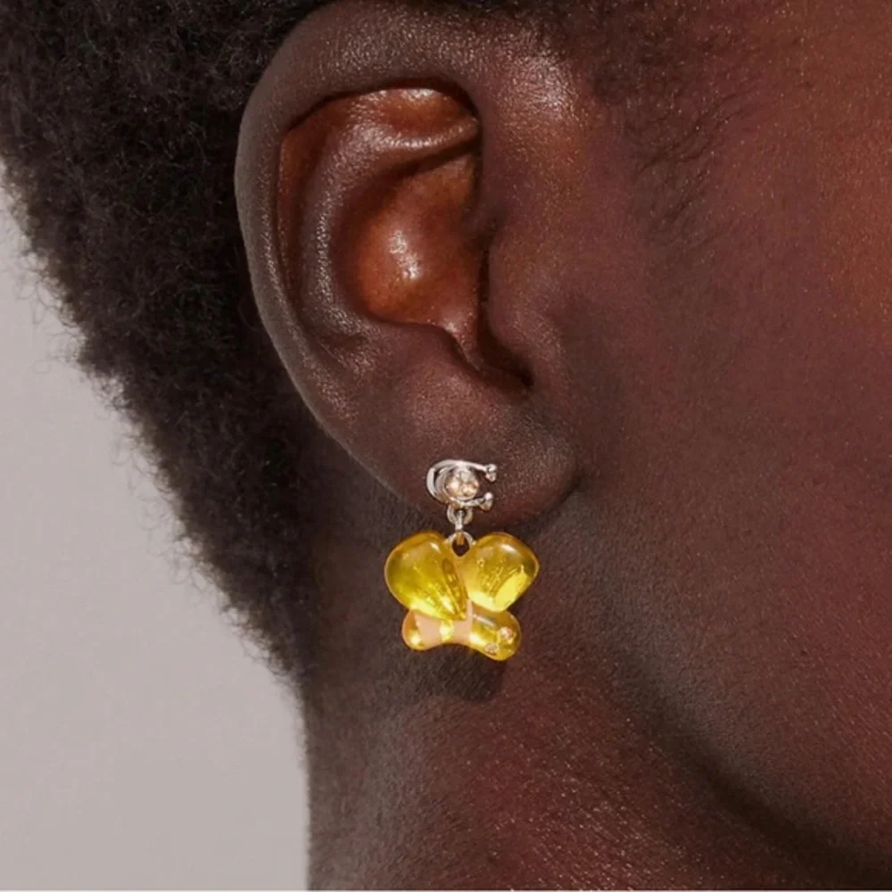 Coach Bumble Bee Pretzel Mismatch stud Earrings new - Picture 6 of 6